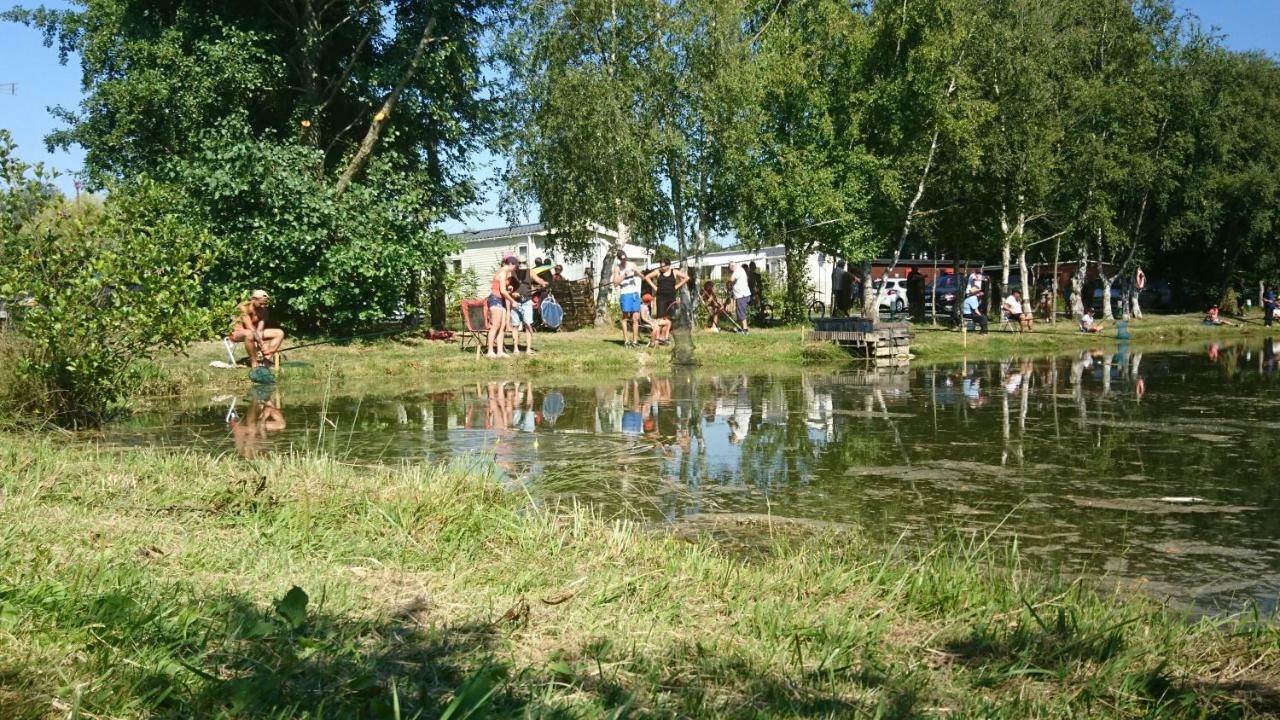 Camping La Garenne De Moncourt Рю Екстер'єр фото