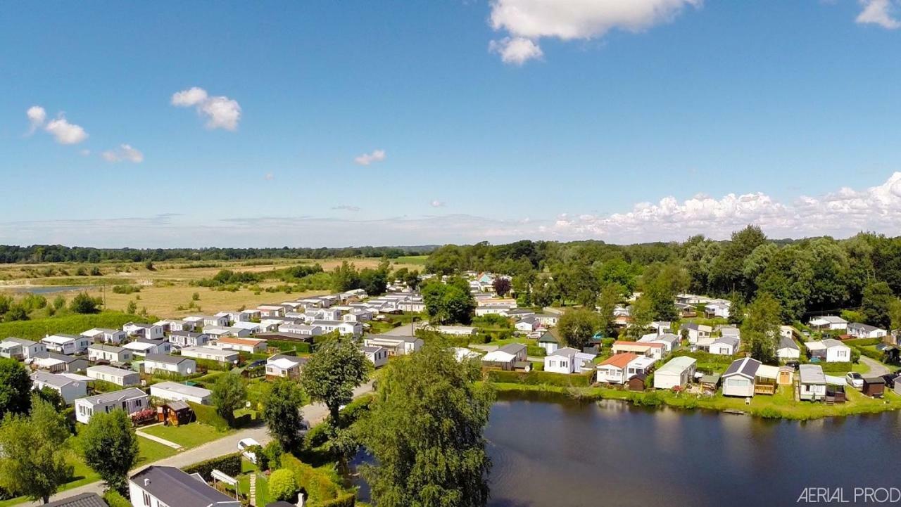 Camping La Garenne De Moncourt Рю Екстер'єр фото