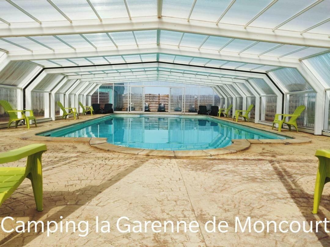 Camping La Garenne De Moncourt Рю Екстер'єр фото